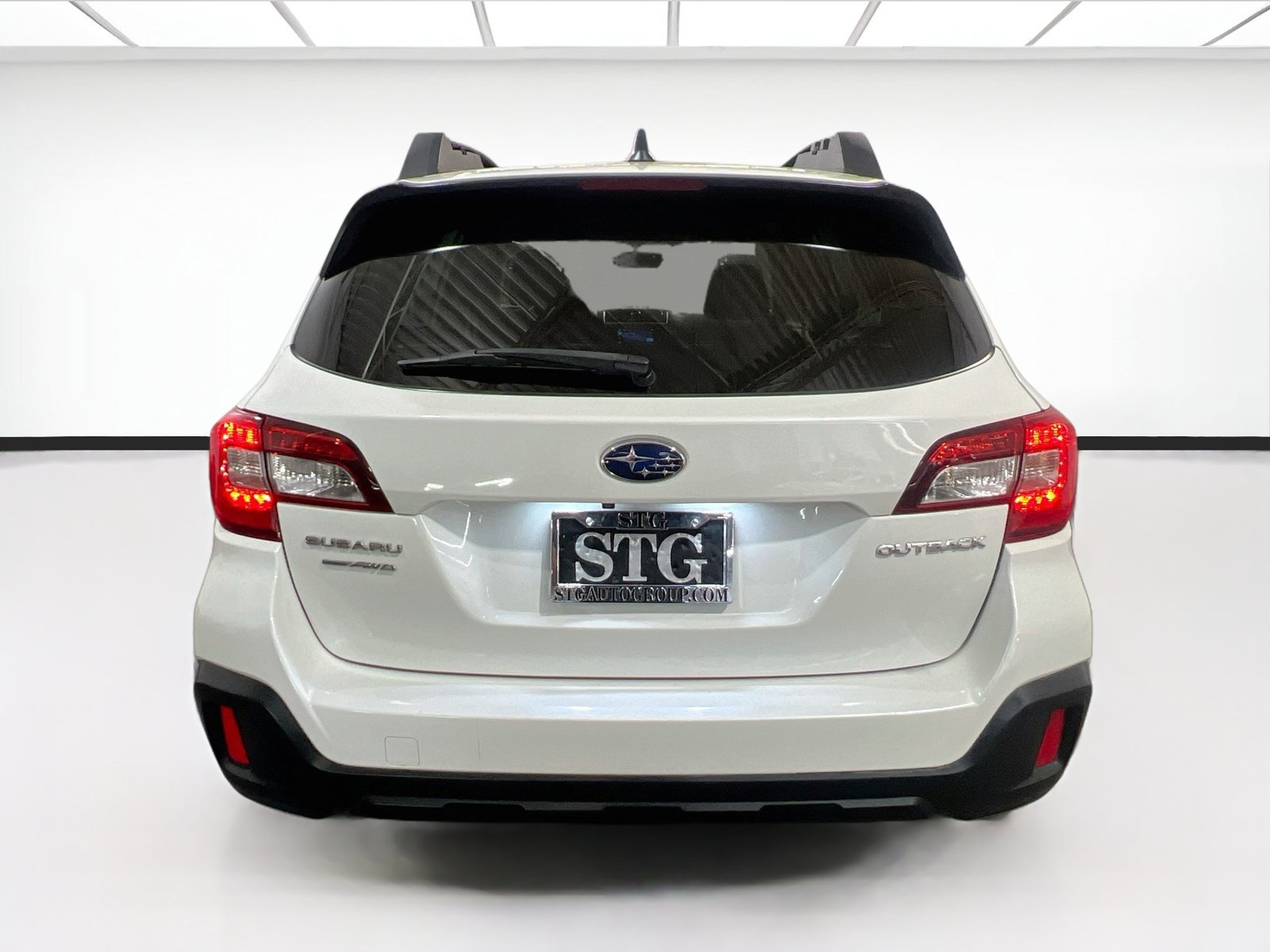 Used 2019 Subaru Outback 2.5i Premium AWD/4WD image 5