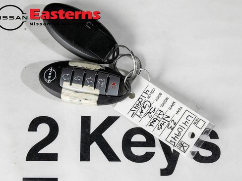 Used 2023 Nissan Altima 2.0 SR FWD image 24