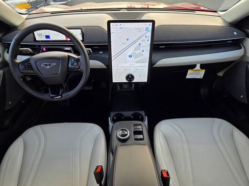 Used 2023 Ford Mustang Mach-E Premium image 13