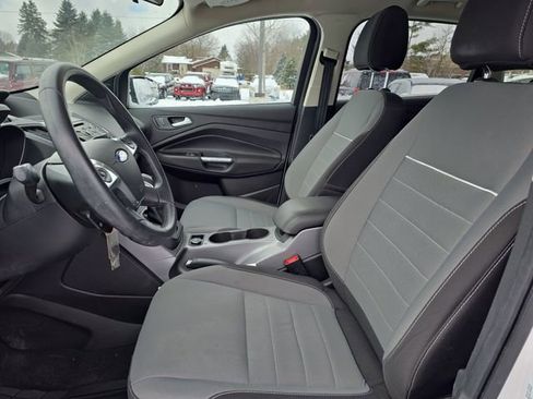 Used 2015 Ford Escape SE image 13