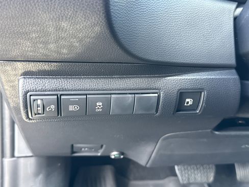 New 2026 Toyota Corolla SE image 25