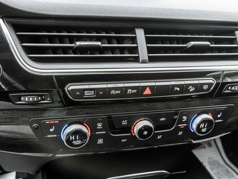 Used 2018 Audi Q7 3.0T Premium Plus w/ Premium Plus Package image 8