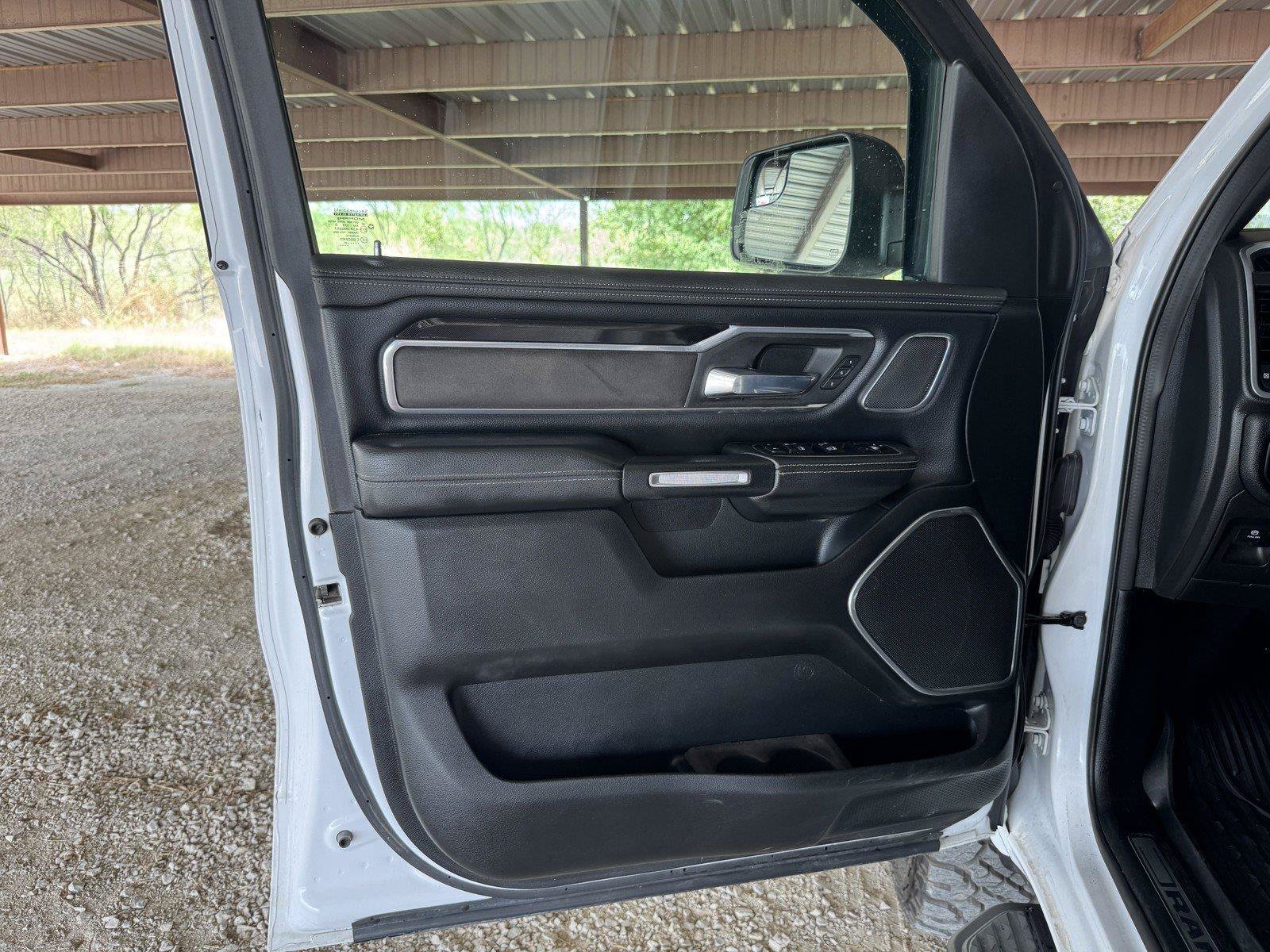 Used 2021 RAM 1500 Laramie w/ Night Edition AWD/4WD image 27