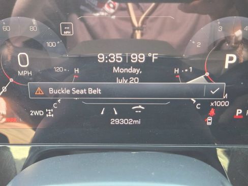 Used 2025 GMC Yukon AT4 w/ AT4 Premium Package AWD/4WD image 22