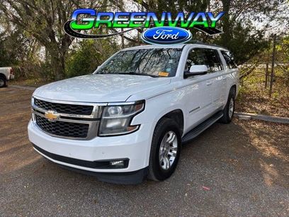 Used 2017 Chevrolet Suburban LT w/ Luxury Package