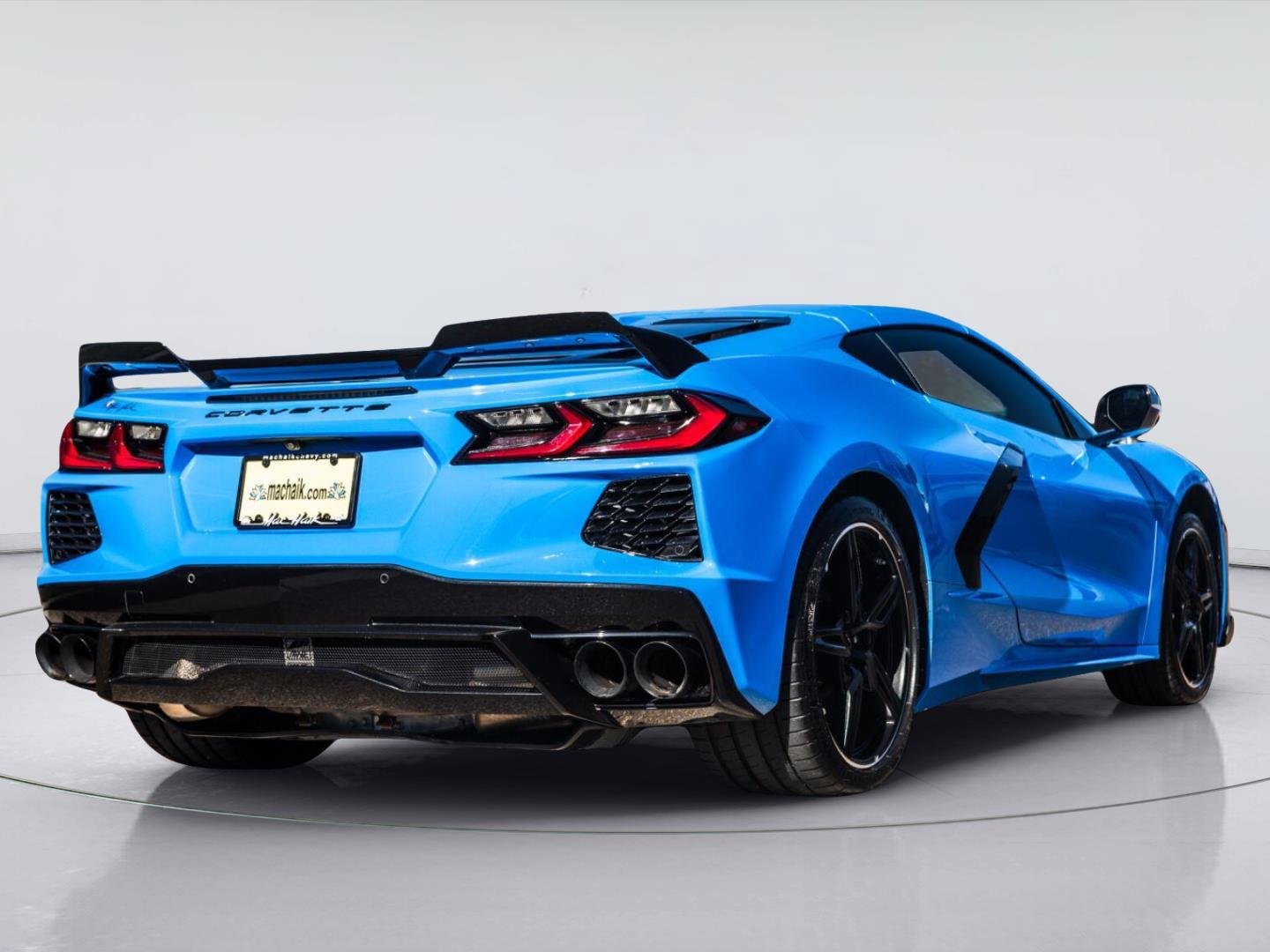 Used 2023 Chevrolet Corvette Stingray Premium Cpe w/ Z51 Performance Package RWD image 11