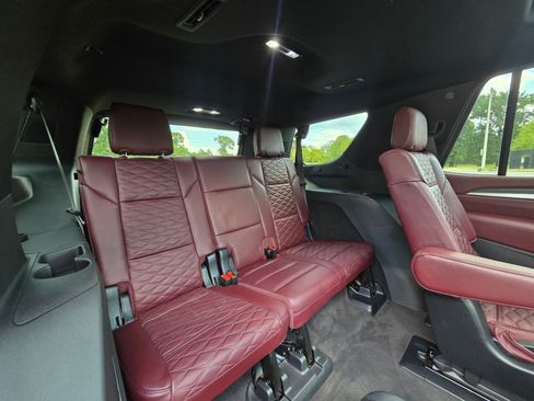 Used 2025 Cadillac Escalade Sport w/ Touring Package AWD/4WD image 26