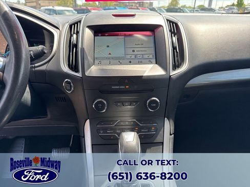 Used 2018 Ford Edge SEL w/ Equipment Group 201A AWD/4WD image 18
