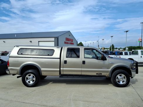 Used 2005 Ford F350 XLT AWD/4WD image 2