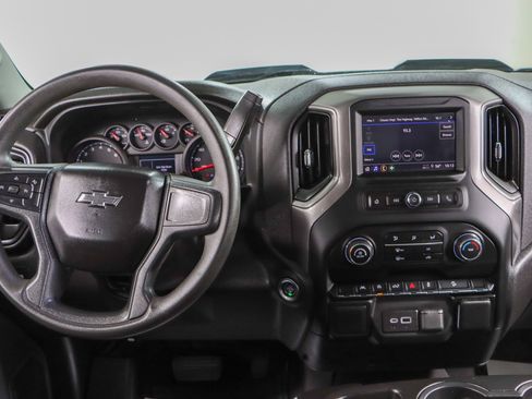 Used 2024 Chevrolet Silverado 1500 Custom Trail Boss image 17