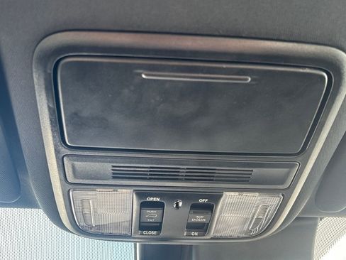 Used 2023 Honda Passport EX-L image 16