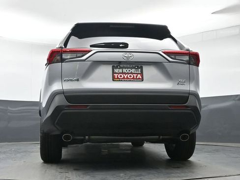 Certified 2025 Toyota RAV4 XLE AWD/4WD image 33