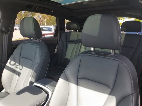 Certified 2025 Audi Q7 3.0T Premium Plus w/ Premium Plus Package image 18