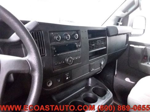 Used 2017 GMC Savana 2500 image 12