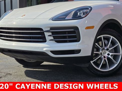 Used 2019 Porsche Cayenne image 3