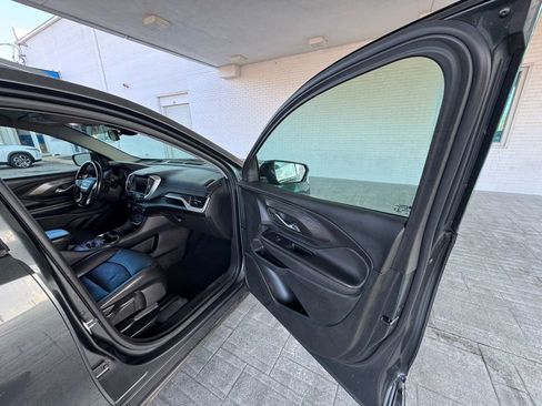 Used 2020 GMC Terrain SLT image 15