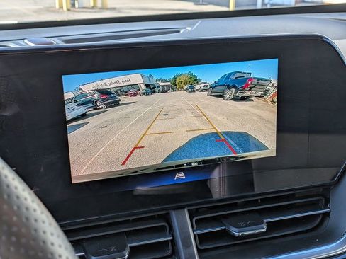 Used 2024 Chevrolet Trax RS image 23