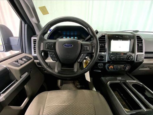 Used 2016 Ford F150 XLT w/ Equipment Group 302A Luxury RWD image 14