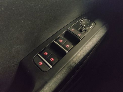 Used 2021 Kia Soul LX FWD image 27