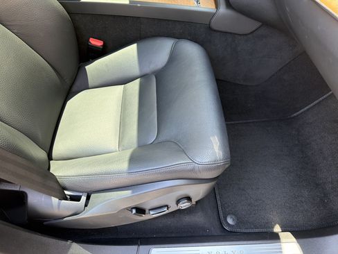 Used 2023 Volvo XC90 B6 Plus AWD/4WD image 38