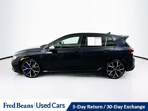 Used 2022 Volkswagen Golf R image 4