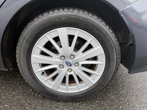 Used 2017 Subaru Impreza 2.0i Premium image 12
