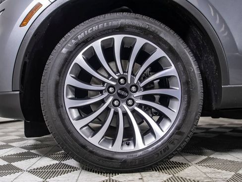 Used 2024 Lincoln Aviator Reserve w/ Elements Package Plus RWD image 49