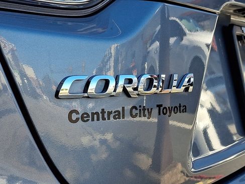 Used 2024 Toyota Corolla LE FWD image 29