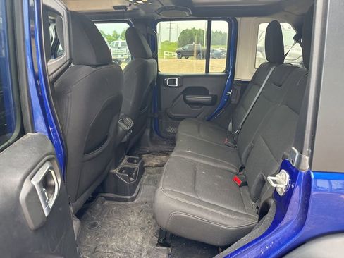 Used 2019 Jeep Wrangler Unlimited Sport S AWD/4WD image 11