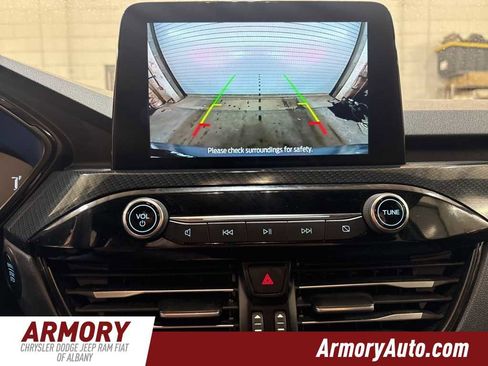 Used 2024 Ford Escape ST-Line image 16