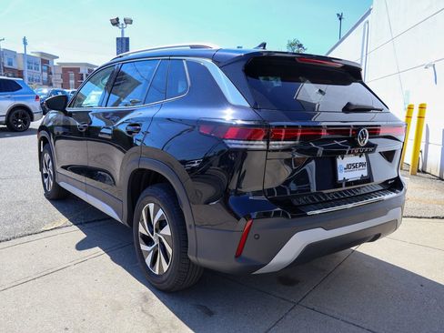 New 2026 Volkswagen Tiguan S AWD/4WD image 3
