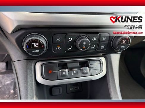 Used 2023 GMC Acadia SLT image 37