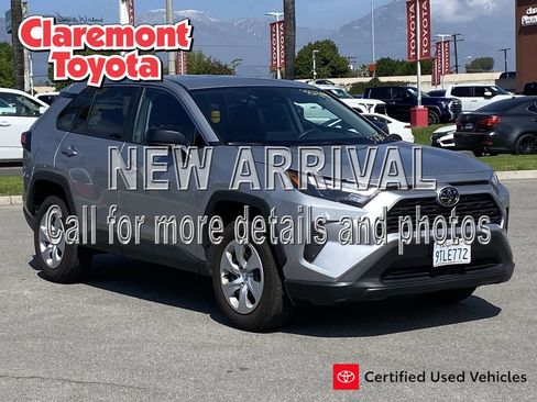Certified 2025 Toyota RAV4 LE image 1