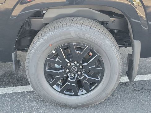 New 2026 Nissan Frontier SV w/ Tow Package image 19