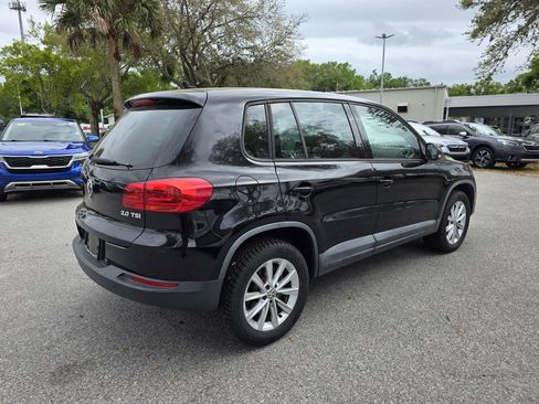 Used 2014 Volkswagen Tiguan SE image 3