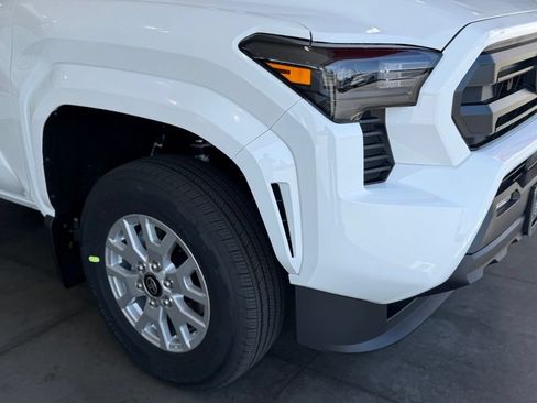 New 2026 Toyota Tacoma SR5 RWD image 8