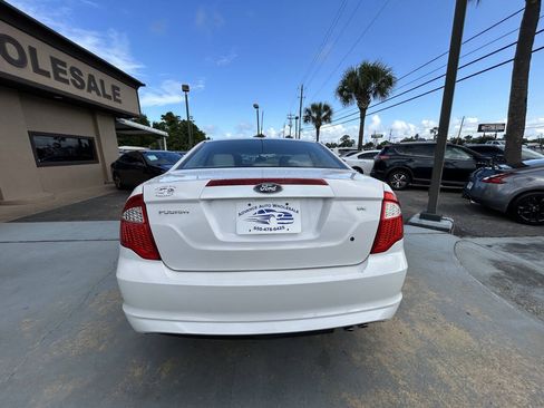 Used 2012 Ford Fusion SE FWD image 3