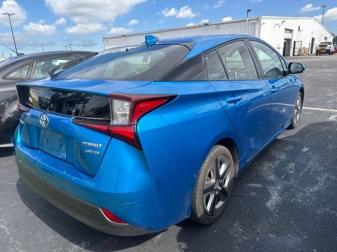 Used 2020 Toyota Prius Limited FWD image 3