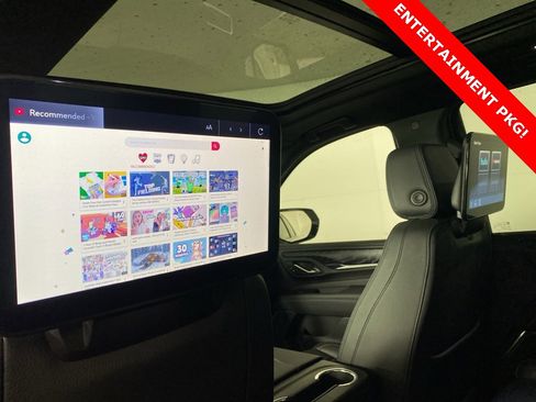 Used 2024 GMC Yukon Denali w/ Advanced Technology Package image 15