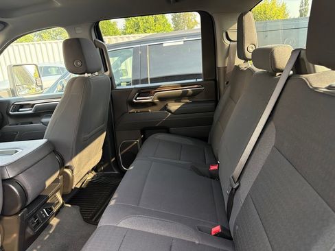 Used 2026 Chevrolet Silverado 2500 LT AWD/4WD image 13