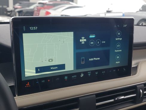 New 2026 Lincoln Corsair Premiere image 18