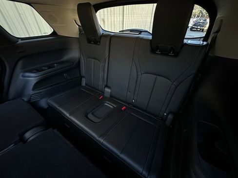 Used 2022 INFINITI QX60 Luxe w/ Cargo Package image 39