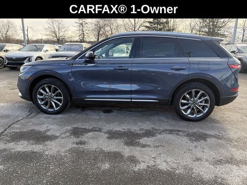 Certified 2022 Lincoln Corsair AWD w/ Premium Package image 2