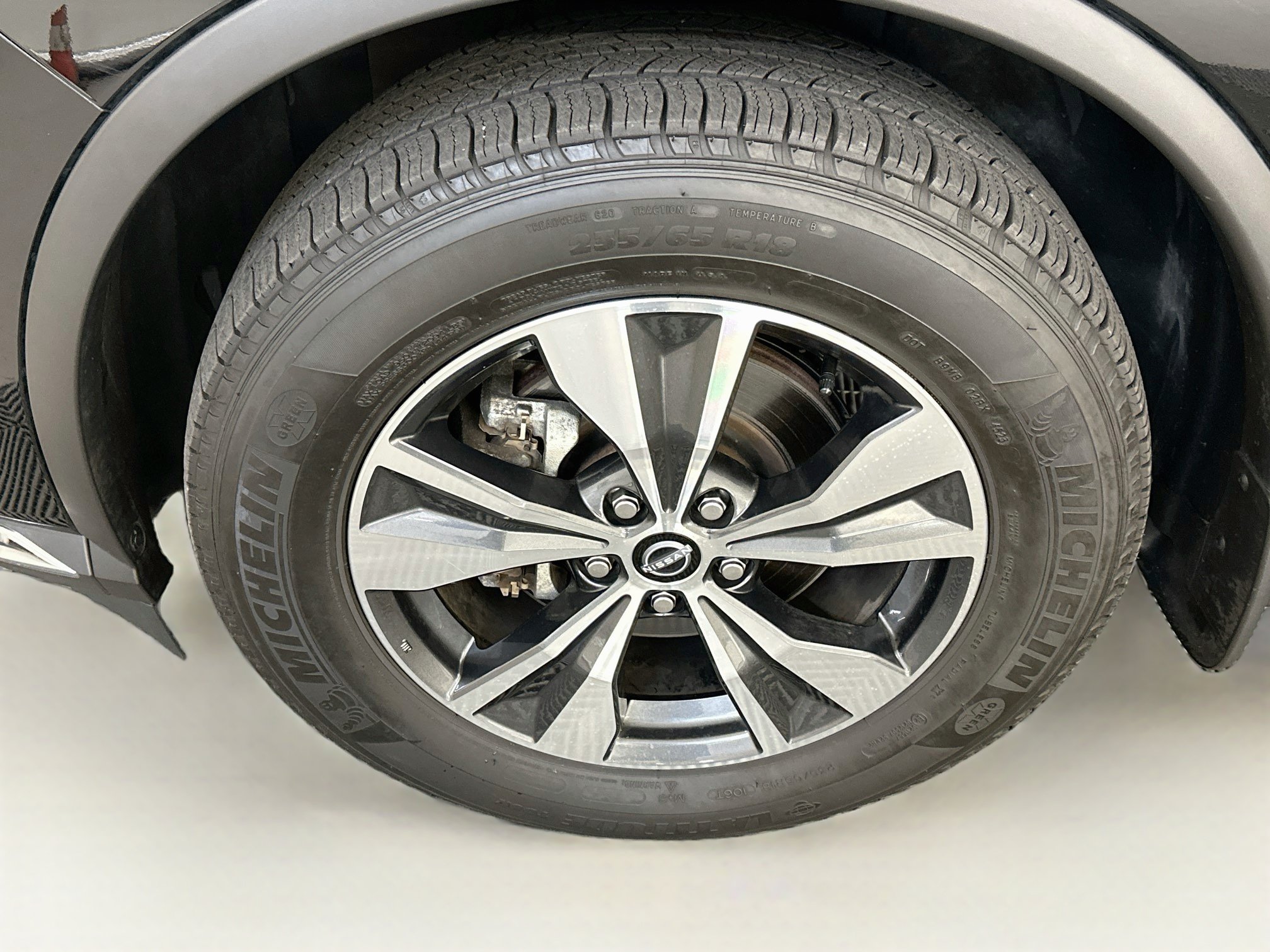 Used 2024 Nissan Murano SV AWD/4WD image 11
