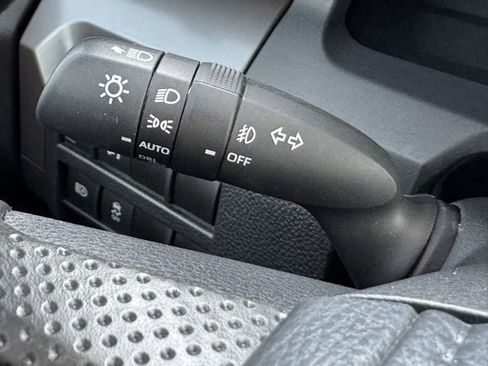 Certified 2024 Toyota Tacoma SR5 image 24