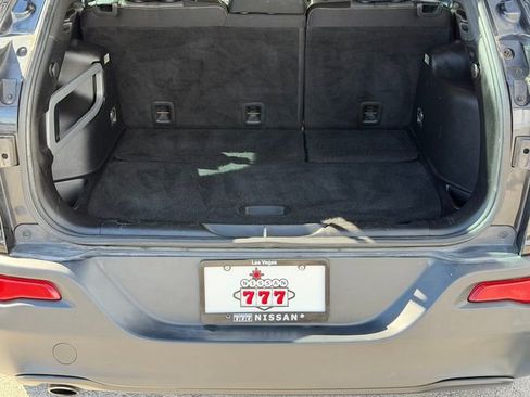 Used 2015 Jeep Cherokee Sport image 4