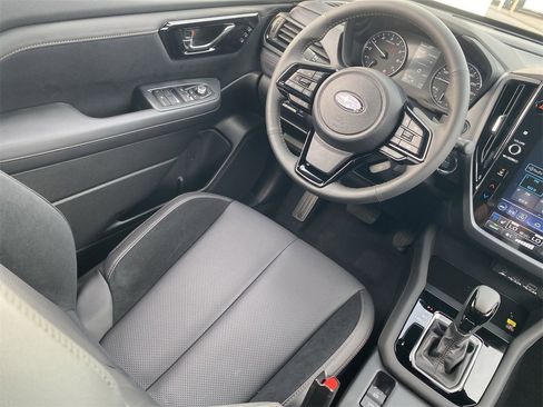 New 2025 Subaru Forester Touring image 10