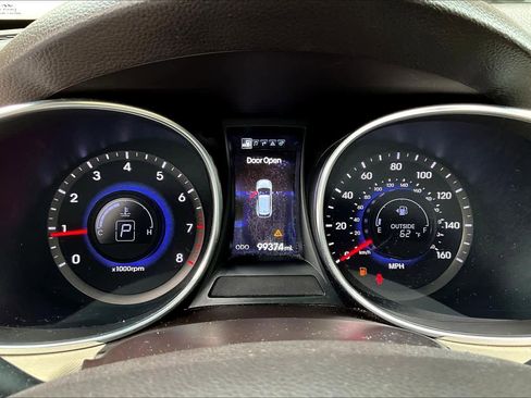 Used 2013 Hyundai Santa Fe Sport w/ Technology Pkg image 26