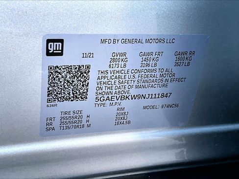 Used 2022 Buick Enclave Premium image 34