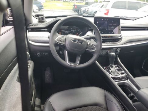 Certified 2022 Jeep Compass Latitude AWD/4WD image 11